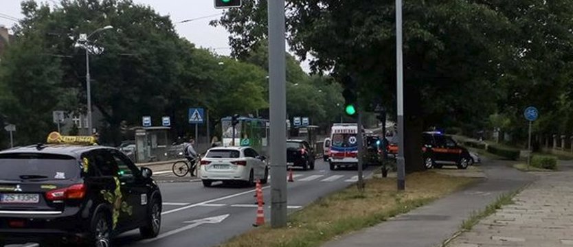 Potrącenie rowerzysty i korki w al. Wojska Polskiego