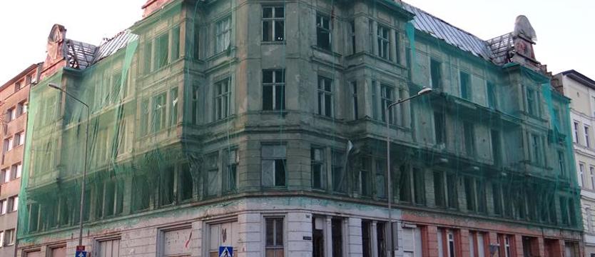 Chocholi taniec wokół „Piasta”