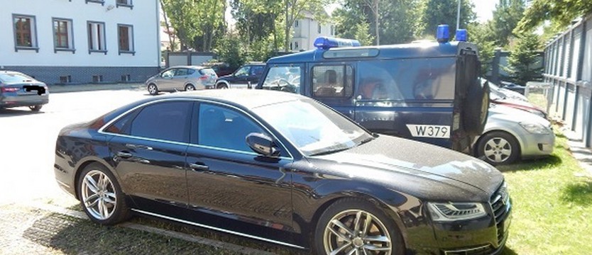 Odzyskane niemieckie auta. Paser pod dozorem