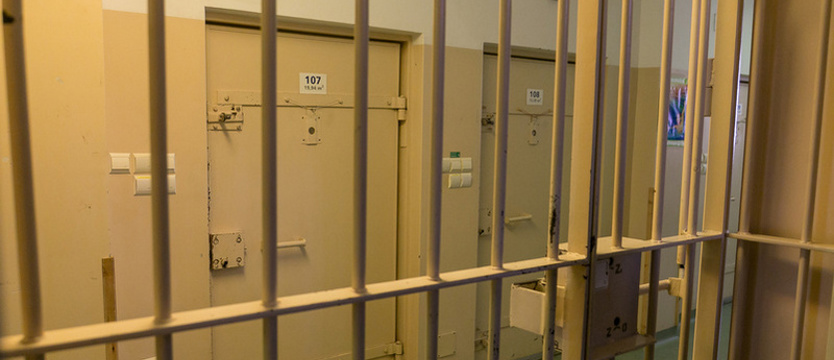 Zbiegły więzień już odnaleziony. Cztery godziny wolności