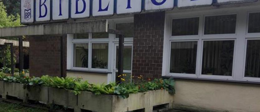 Śmietnik i imprezownia