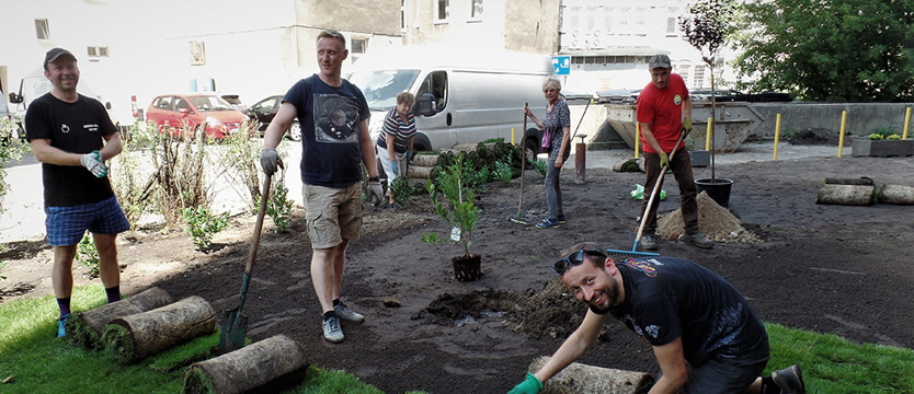 Ogród się robi. Dla chcącego - nic trudnego
