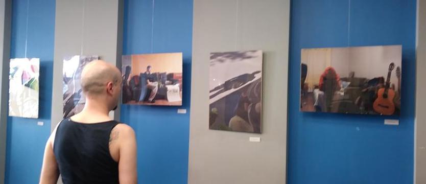 Sztuka malowana cieniem