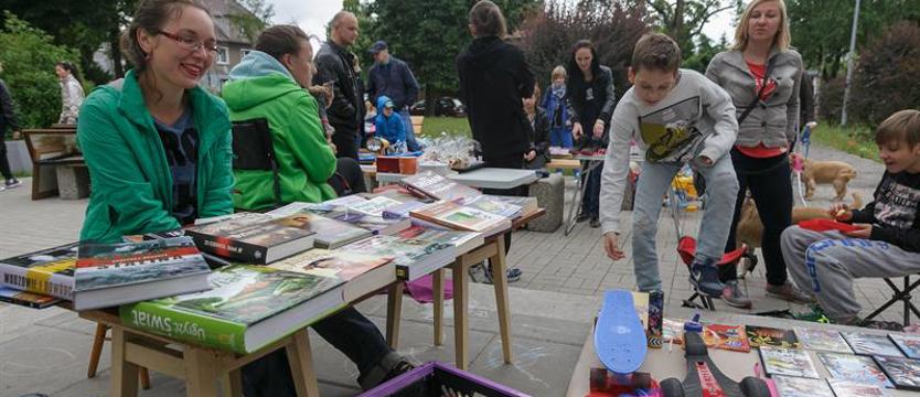 Pchli targ na Pogodnie i gryfy