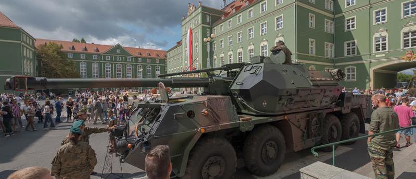 Rodzinny festyn na Święto Wojska Polskiego