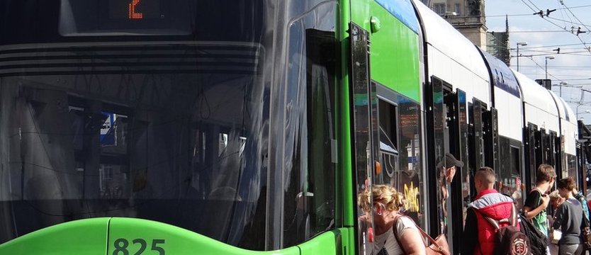 Awaria sieci zatrzymała tramwaje jadące na prawobrzeże
