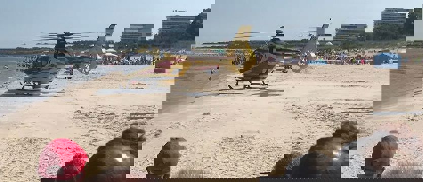 Ratownicy ocalili plażowicza