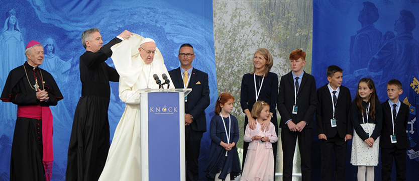 Papież Franciszek modlił się za ofiary pedofilii