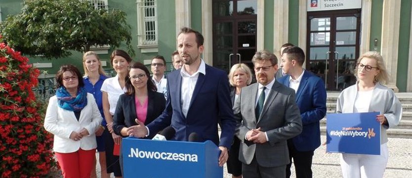 Nowoczesna odsłania karty