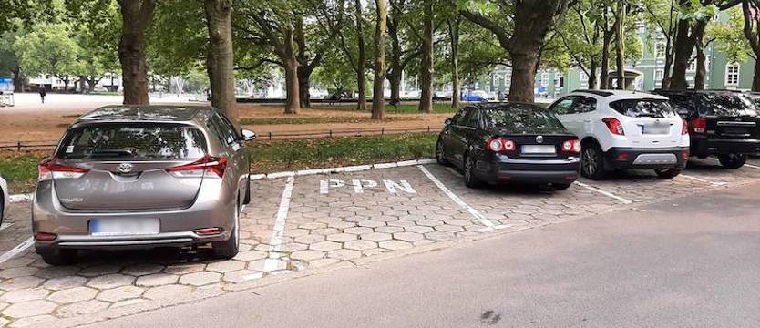 Oddadzą za mandaty. Trzy lata na złożenie wniosku