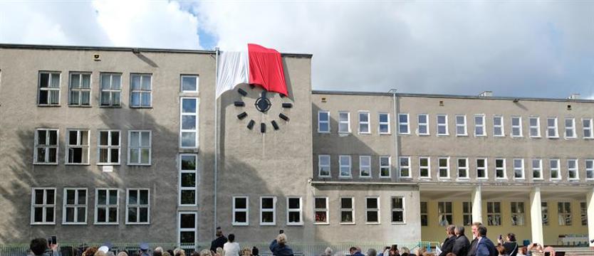 Ruszył zegar na budynku Siódemki