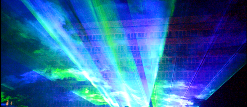 Pokaz laserowy podczas Nocy Naukowców