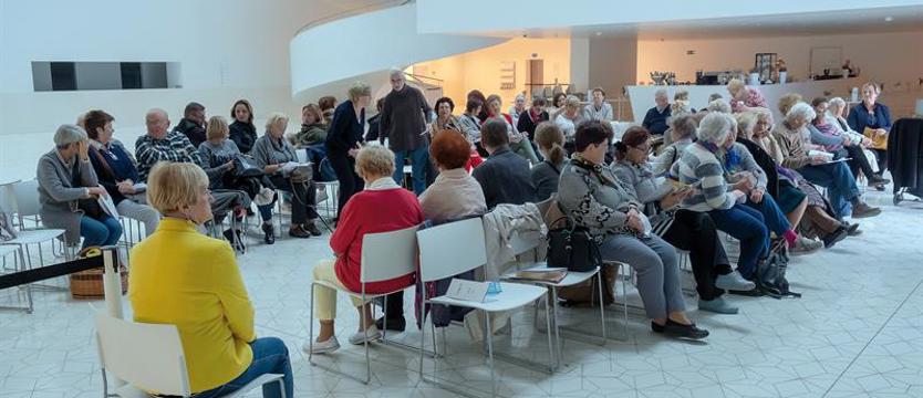 Przedsprzedaż w filharmonii. Siedem godzin w kolejce