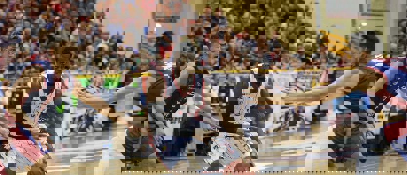 Koszykówka. Jednostronne derby, King rozbił Spójnię