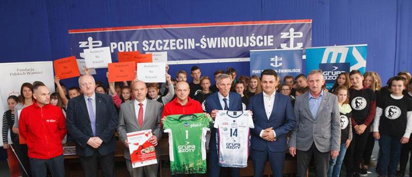 Rodakom na kresach warto pomagać