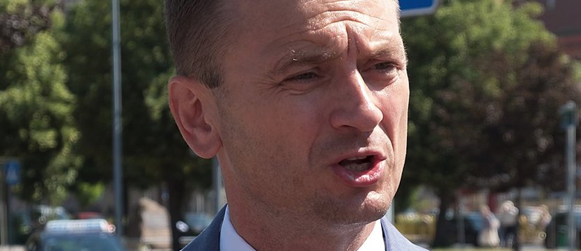 Nitras walczy o drogę. Przez błąd urzędnika