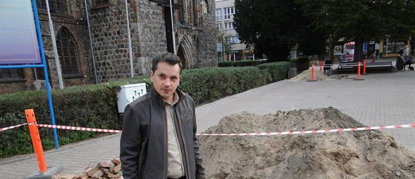 Skarby pod placem Barnima