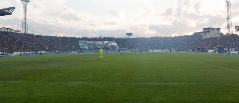 Piłka nożna. Z Legią bez kibiców Legii