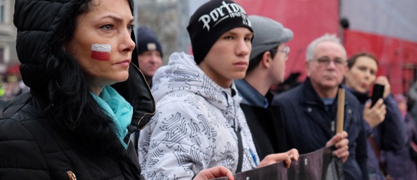 81 proc. badanych poprawnie identyfikuje datę 11 listopada