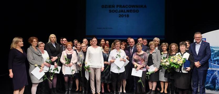 Nagrody i wyróżnienia za służbę drugiemu człowiekowi