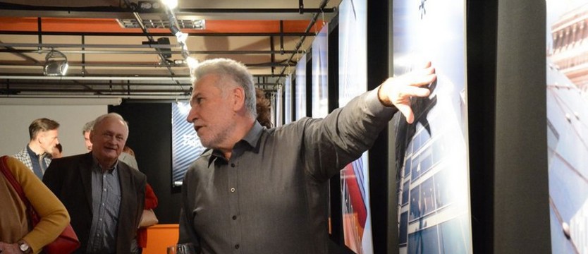 Pałac Kultury i Nauki w Formie