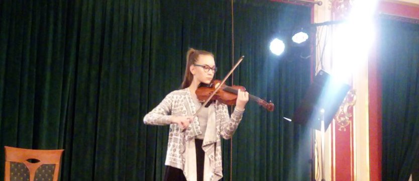 Utalentowane uczennice. Harmonie w Muzach