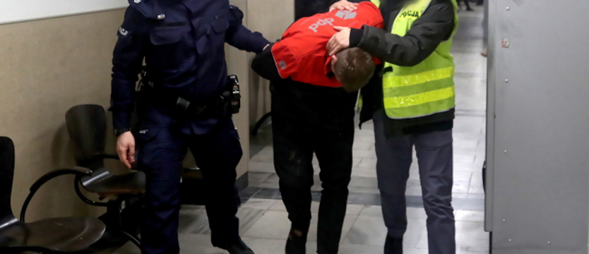 Podpalacze pomostu w Trzebieży tymczasowo aresztowani