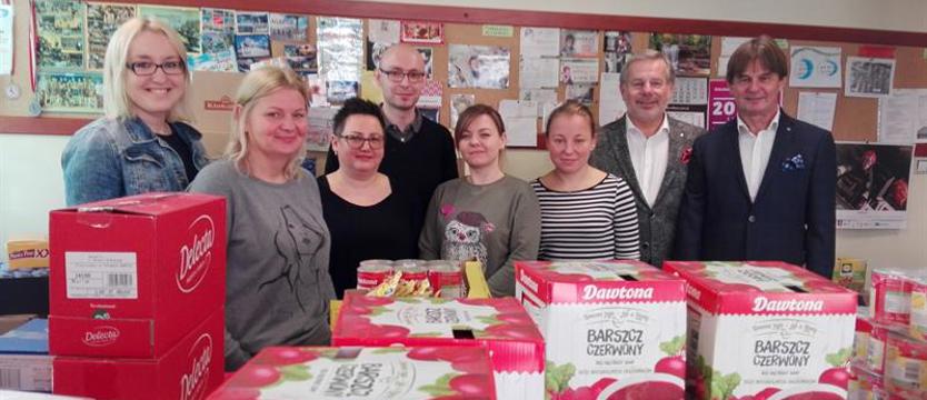 Rotarianie pomagają hospicyjnym rodzinom