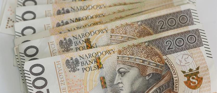 Jest porozumienie – dwieście złotych podwyżki dla pracowników sądów