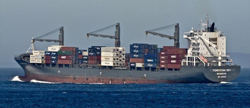 Uwolnieni polscy marynarze ze statku „Pomerenia Sky”