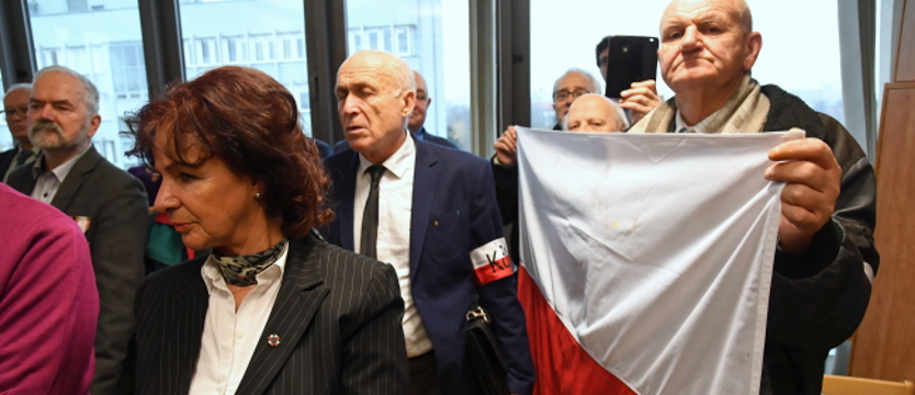 Sąd nakazał przeprosiny twórcom niemieckiego serialu „Nasze matki, nasi ojcowie”