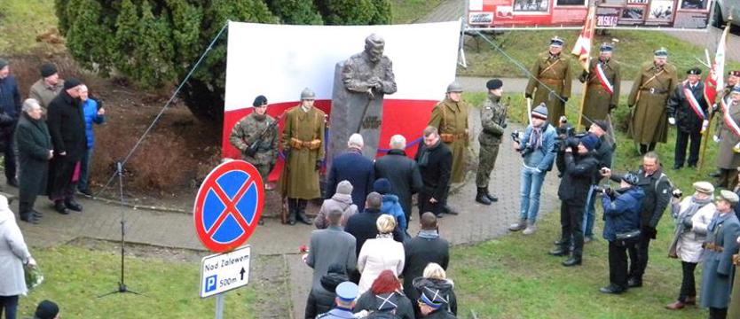 Odsłonili pomnik. Marszałek w Kamieniu