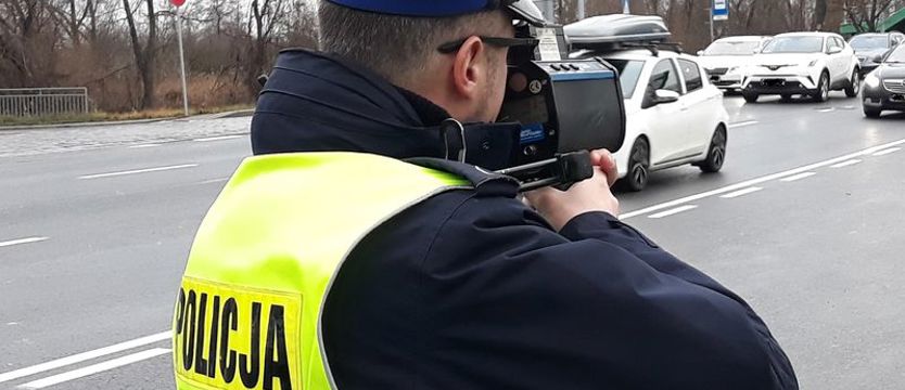 Kaskadowy pomiar prędkości i wysyp mandatów