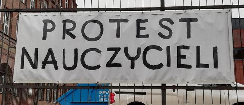 Trwa belferska grypa. Co czwarty nauczyciel na chorobowym [SONDA]