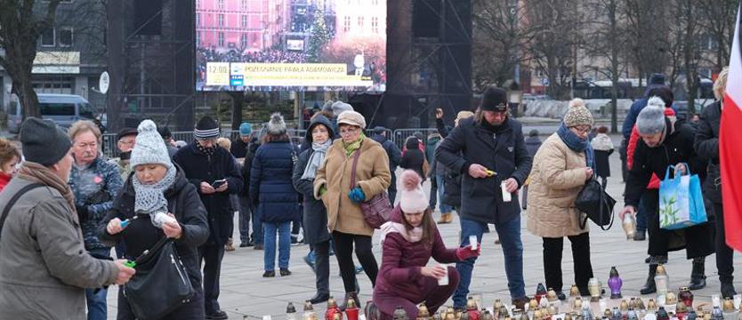 Szczecinianie żegnali prezydenta Gdańska Pawła Adamowicza