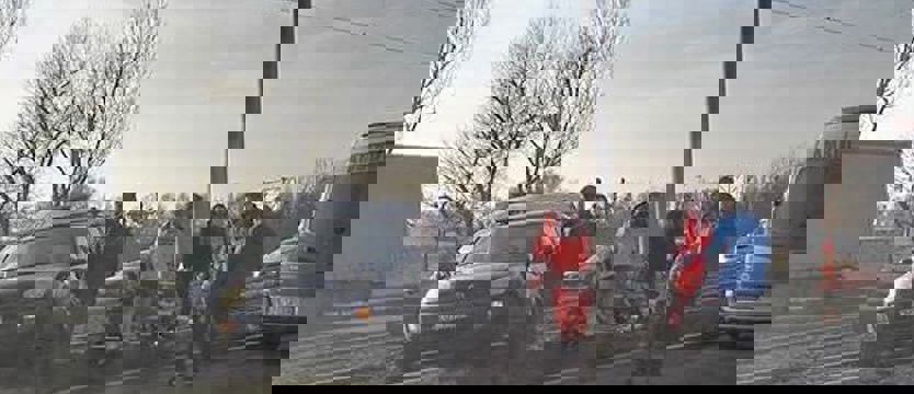 Kierowca zasłabł. Zablokowane torowisko