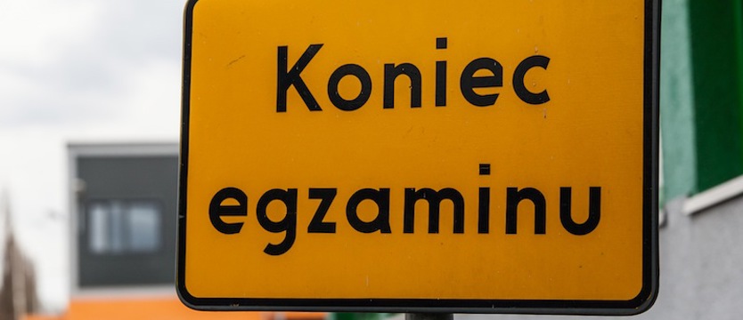 Na prawko długo poczeka. Na egzamin przyszedł pijany