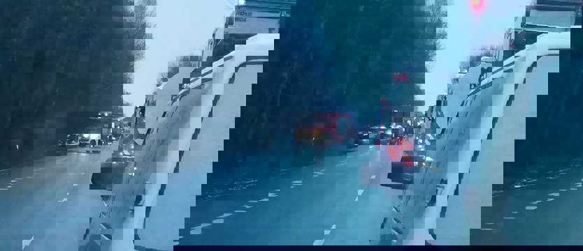 Cztery osoby  ranne w wypadku na „trójce”