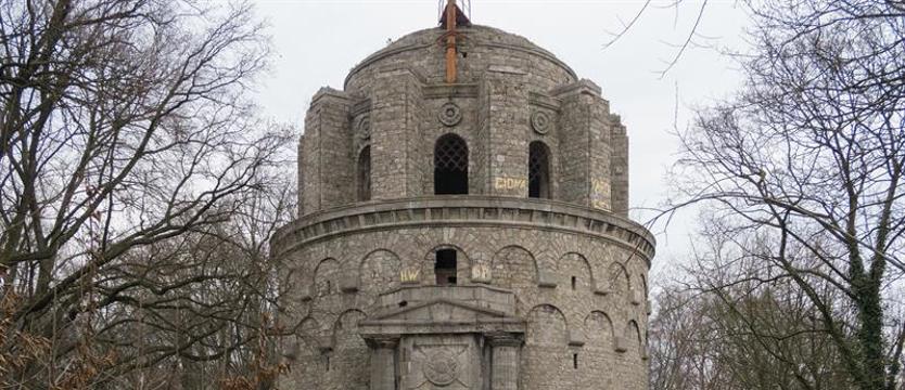 Niejasna przyszłość Wieży Bismarcka