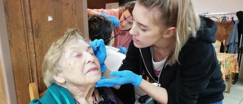 Seniorkom na Dzień Kobiet. Ale pięknie!