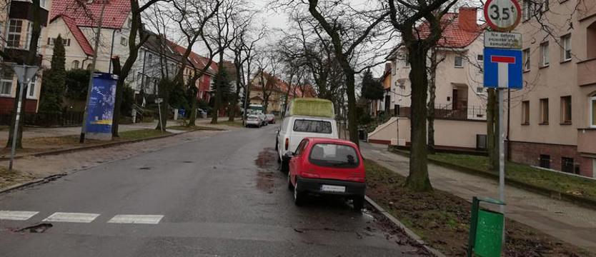 Jak ciężarówki dojadą na stadion?