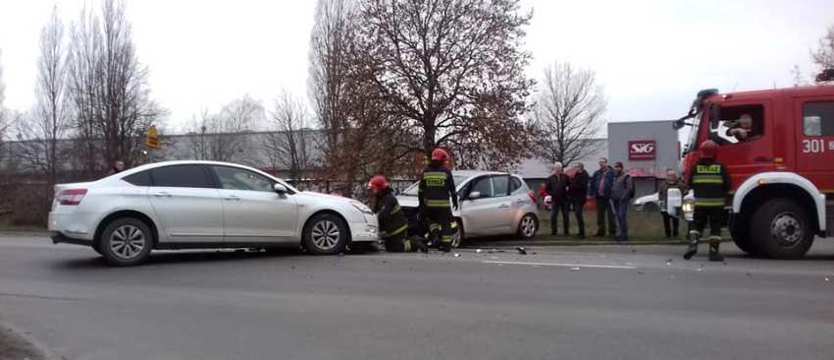 Zderzenie aut. Utrudnienia na ul. Cukrowej