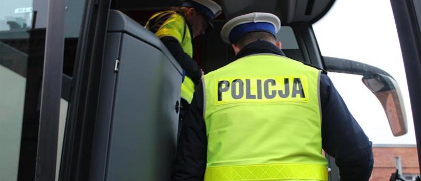 Autokary bez sprawnych hamulców miały wozić dzieci