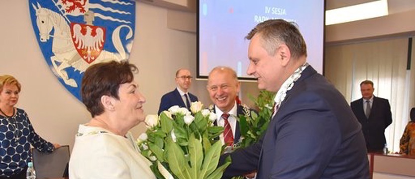 Sesja bogata i pożegnalna. Bonifikata tylko 60-procentowa