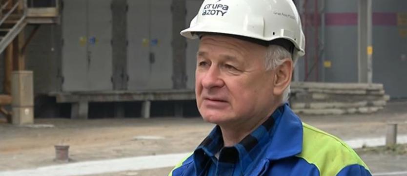 Ponad cztery dekady z bielą tytanową