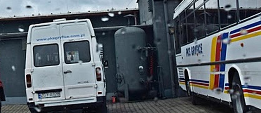 Czy dyrektor pobił kierowcę?