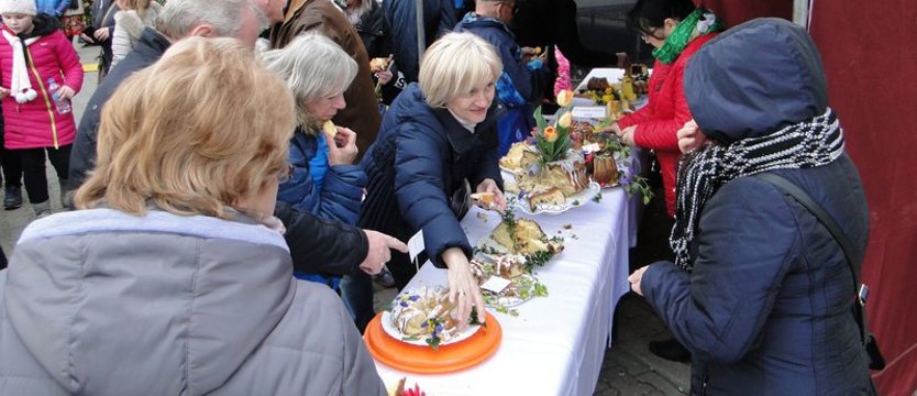 Trwa doroczny jarmark wielkanocny w Gryfinie
