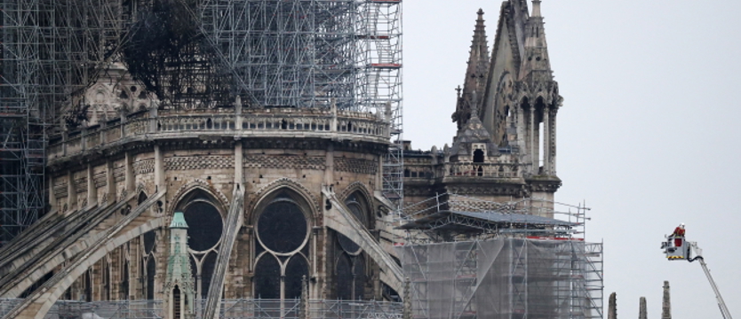 Pożar katedry Notre Dame opanowany. Zostanie ona odbudowana