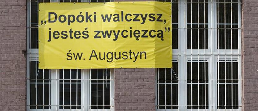 Co dalej z maturzystami?