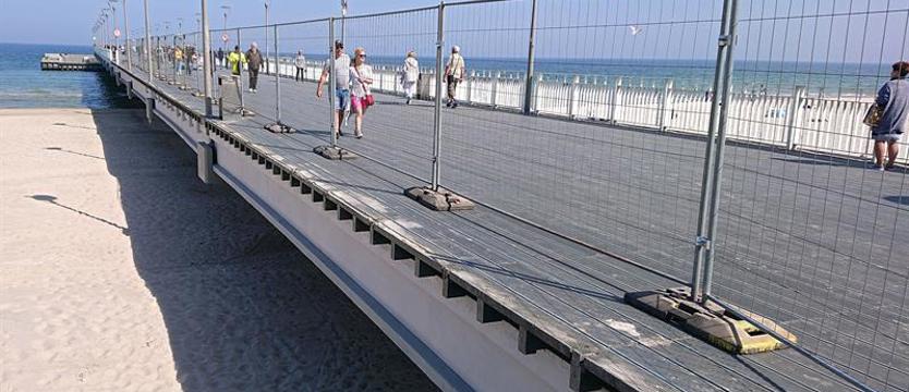 Kołobrzeskie molo bez barierek